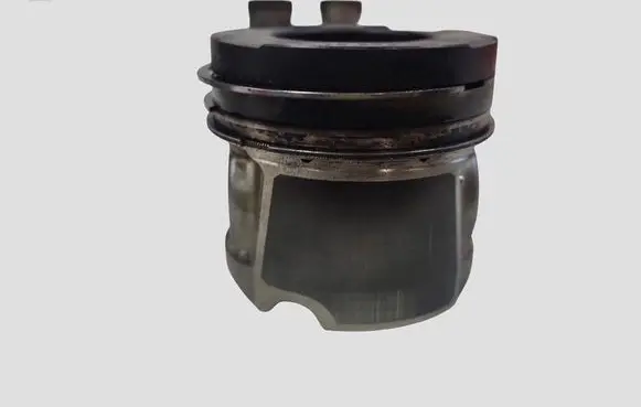 Opel Astra K Piston