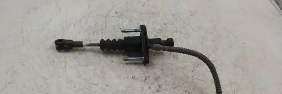 Clutch slave cylinder