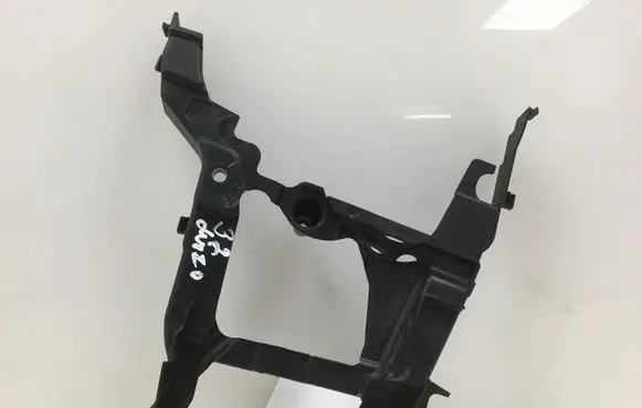 Nissan Qashqai Timing belt guard (cover) 8200958221