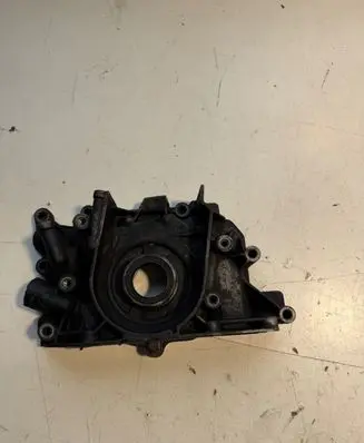 Opel Zafira C Oil pump 55499084 2280842489