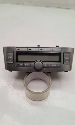 Toyota Avensis T250 Climate control unit 5590005280 MB1465704443