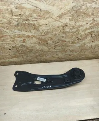 Rear upper control arm/wishbone