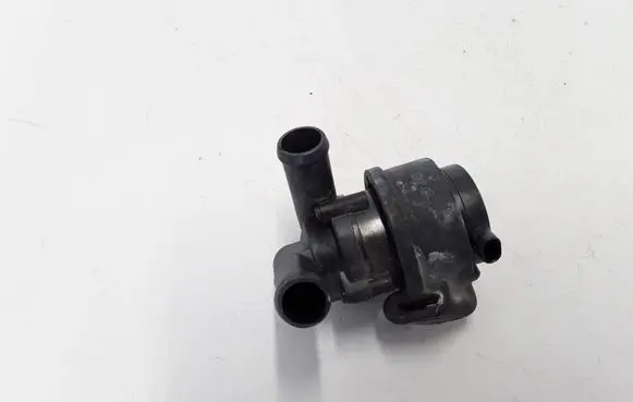 Volvo XC60 Electric auxiliary coolant/water pump 31332380