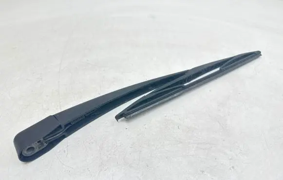 Mazda 3 I Rear wiper blade arm 33493