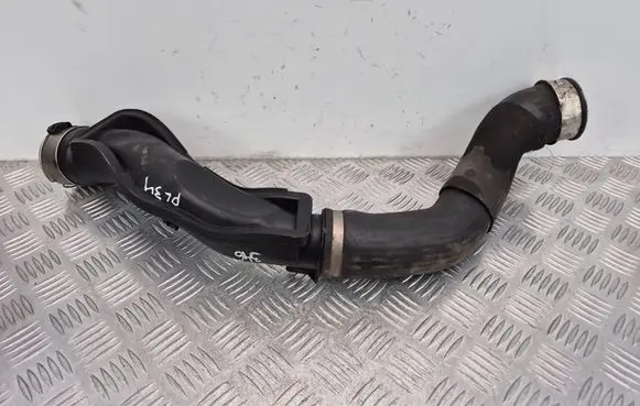 BMW X5 E70 Intercooler hose/pipe 7809834