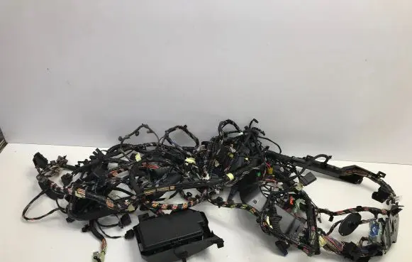 Volvo XC40 Wiring harness 32340331 9401962