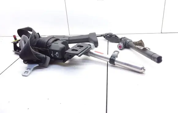 Volvo V50 Front seatbelt 6012243 30661789