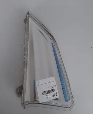 Nissan Leaf I (ZE0) Front indicator light 261853NL0A