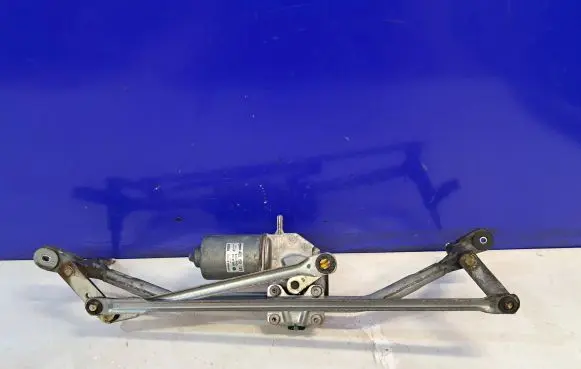 Jaguar XF X250 Front wiper linkage and motor 8X2317500BD