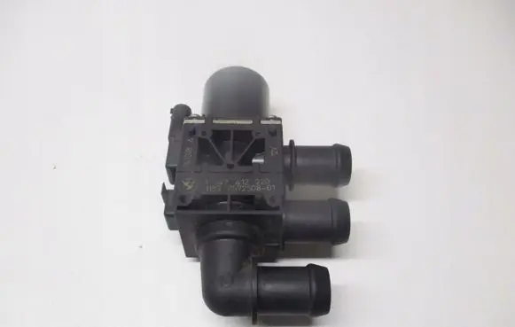BMW X3 F25 Coolant heater control valve 8572508
