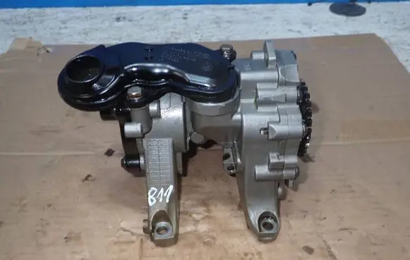 Mini One - Cooper F56 F55 Oil pump 7624135