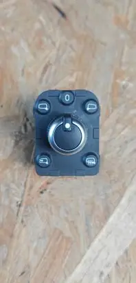 Audi A3 8Y Wing mirror switch 4M0959565T KL517122024 10136331