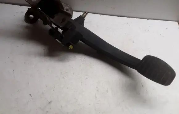 Renault Scenic II - Grand scenic II Accelerator throttle pedal NOCODE