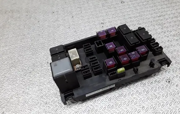 Subaru Outback Fuse module 82241AG060