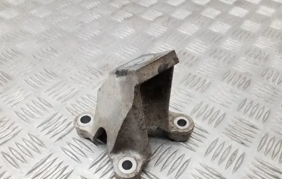 Audi A6 S6 C6 4F Engine mounting bracket 4F0199307AA