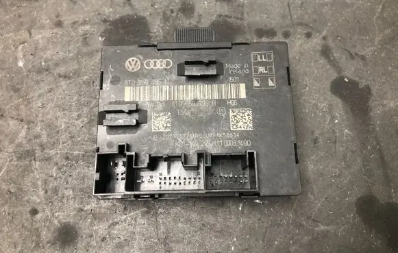 Audi A5 8T 8F Door control unit/module 8T0959795B
