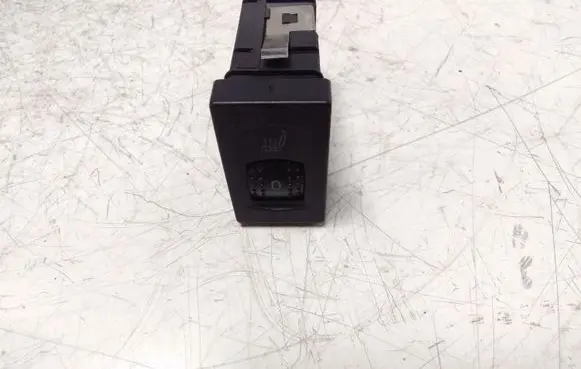 Volkswagen PASSAT B5.5 Seat heating switch 3B0963563C