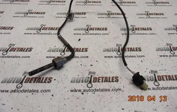 Mercedes-Benz GL X164 Exhaust gas temperature sensor A0051531828
