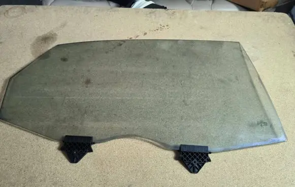 Audi A8 S8 D3 4E Rear door window glass 4E4845026 43R0367