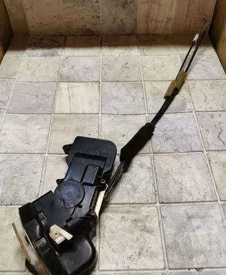 Mazda 6 Rear door lock GJ6F