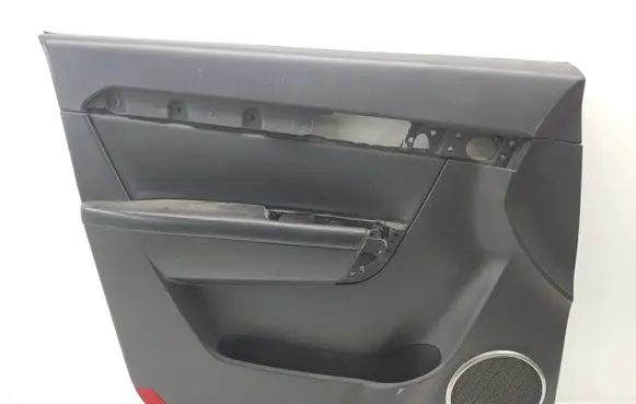 Chevrolet Captiva Front door card panel trim 96630756