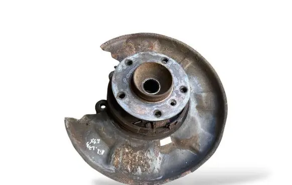 BMW 3 E90 E91 Rear wheel hub spindle/knuckle 6761580
