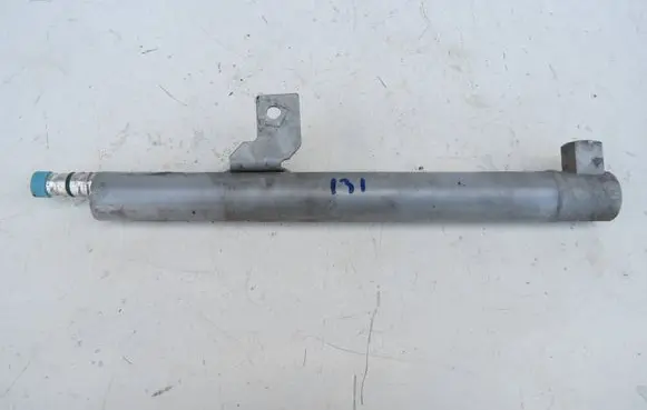 Volvo XC70 Air conditioning (A/C) air dryer 