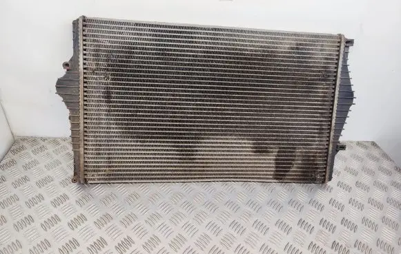 Volvo XC70 Intercooler radiator 989580C