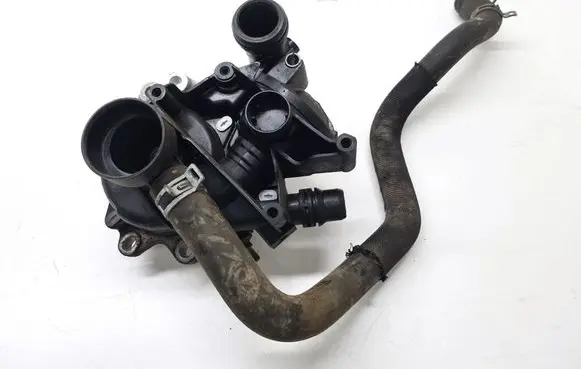 Ford Focus Water pump 9836834880