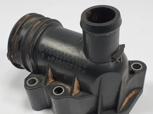 Mercedes-Benz E W212 Engine coolant pipe/hose A6422001156