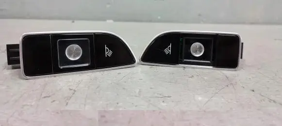 Audi A8 S8 D4 4H Rear seat light 4H0947353