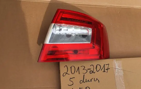 Skoda Octavia Mk3 (5E) Rear/tail lights 5E5945