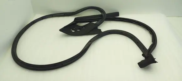 Audi A5 8T 8F Rubber seal front coupe door 8T0837912