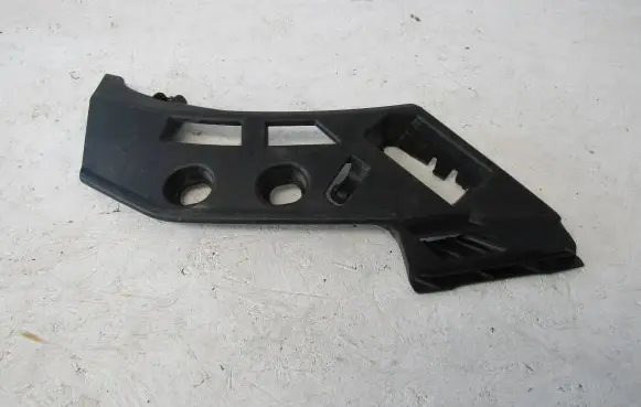 Skoda Yeti (5L) Front bumper mounting bracket 5LA807177
