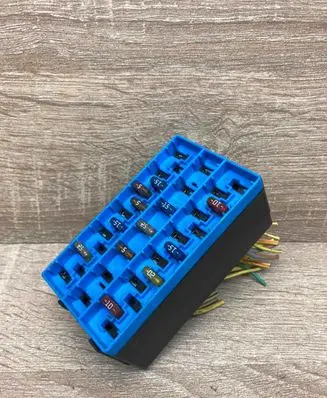 Renault Megane I Fuse module 1096033