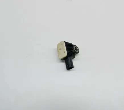 Mercedes-Benz B W246 W242 Airbag deployment crash/impact sensor A1668210151 56054085AA