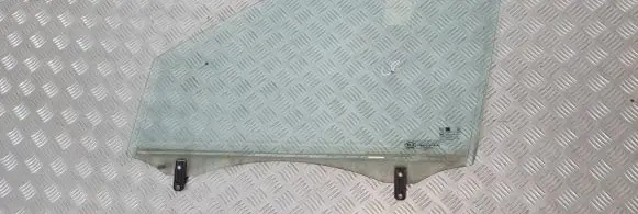 KIA Sorento Front door window glass four-door