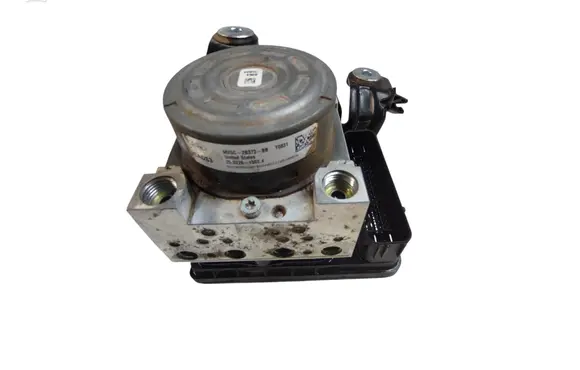 Ford Edge II ABS Pump M2GC2B373 M2GC2B373BB T0831