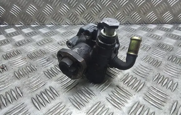 Volkswagen Multivan T4 Power steering pump 7D0422155ES 7D0422