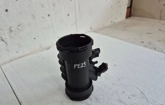 Mercedes-Benz C W203 Mass air flow meter A2035200095