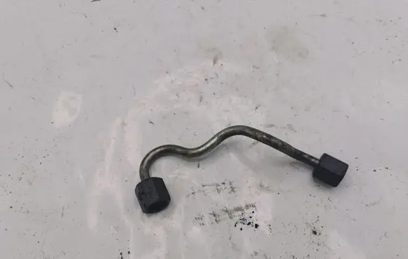 BMW X3 E83 Fuel injector supply line/pipe NOCODE