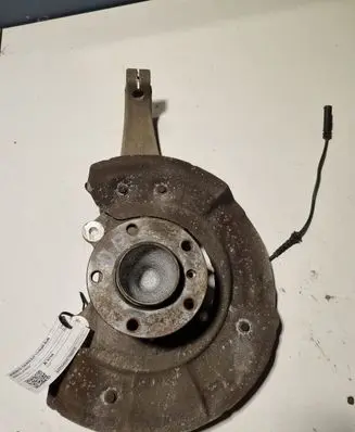 BMW 5 F10 F11 Front wheel hub