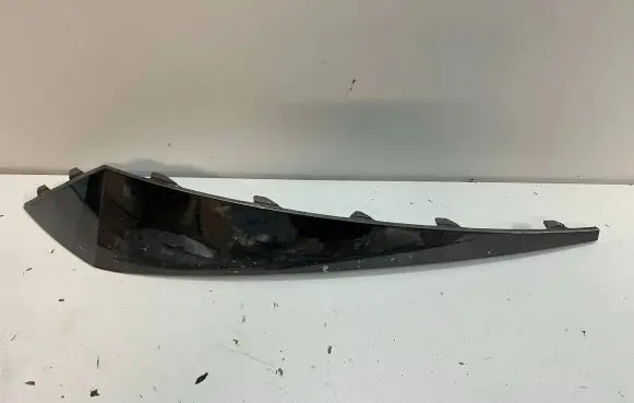Hyundai Elantra VII Front bumper splitter molding 86596-AA010 86596AA010