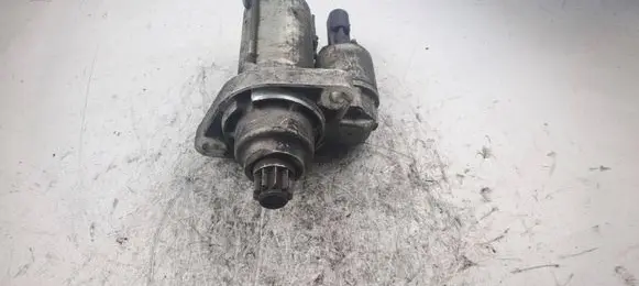 Volkswagen Golf V Starter motor 02M911023M 0703070134