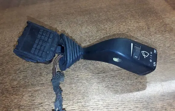 Opel Omega B1 Wiper control stalk 090494655 501676 090494657