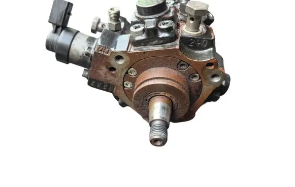 Audi A6 S6 C6 4F Fuel injection high pressure pump 059130755S 0445010154