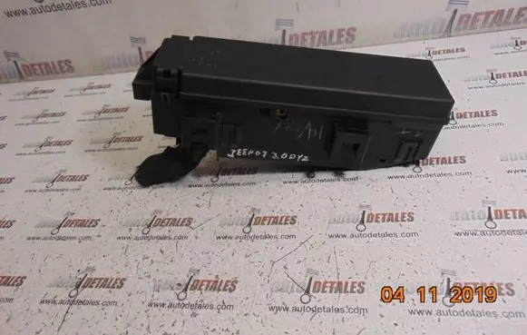 Jeep Grand Cherokee (WK) Fuse module 56047835AF