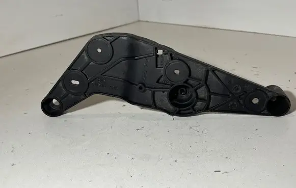 BMW M5 Engine bonnet (hood) release handle 9114002