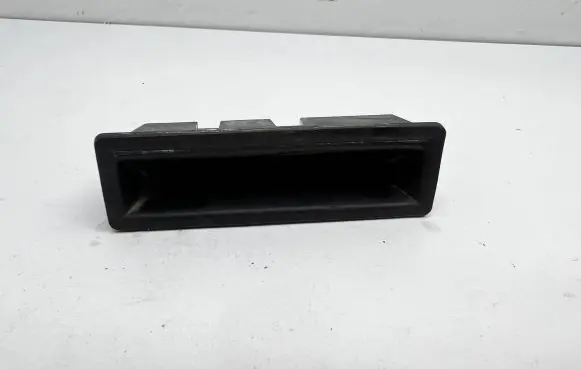 Audi A6 S6 C6 4F Loading door exterior handle 