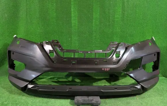 Nissan X-Trail T32 Front bumper